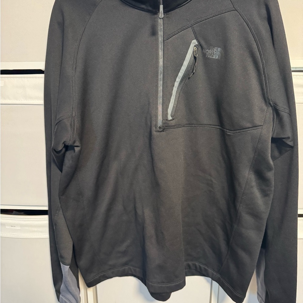 The North Face Black Quarter-Zip Pullover